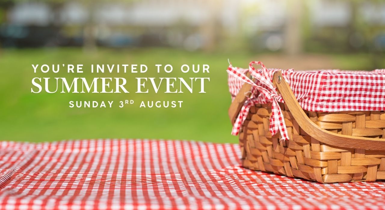 Burnham-Waters-Essex-Summer-Event_3rd-August-2025-checked-table-cloth-and-picnic-basket