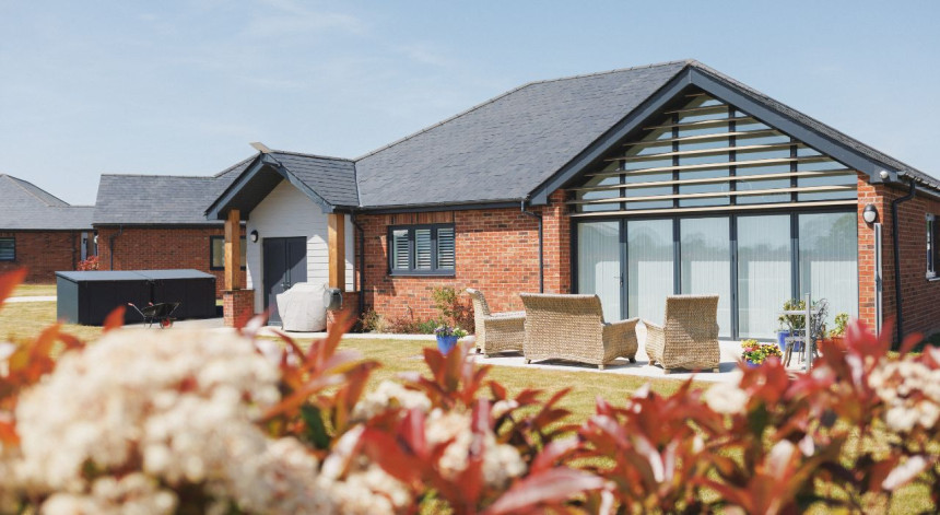 Retirement bungalows near me Essex - Burnham Waters