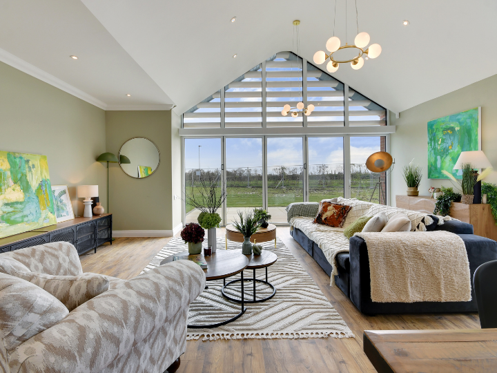 Retirement bungalows Essex - photo of a lounge at Burnham Waters